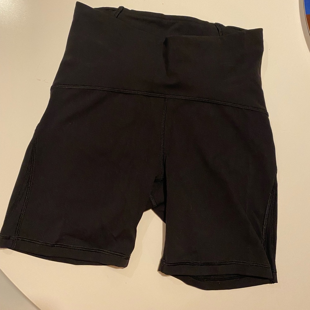 Lululemon black bike shorts size 4